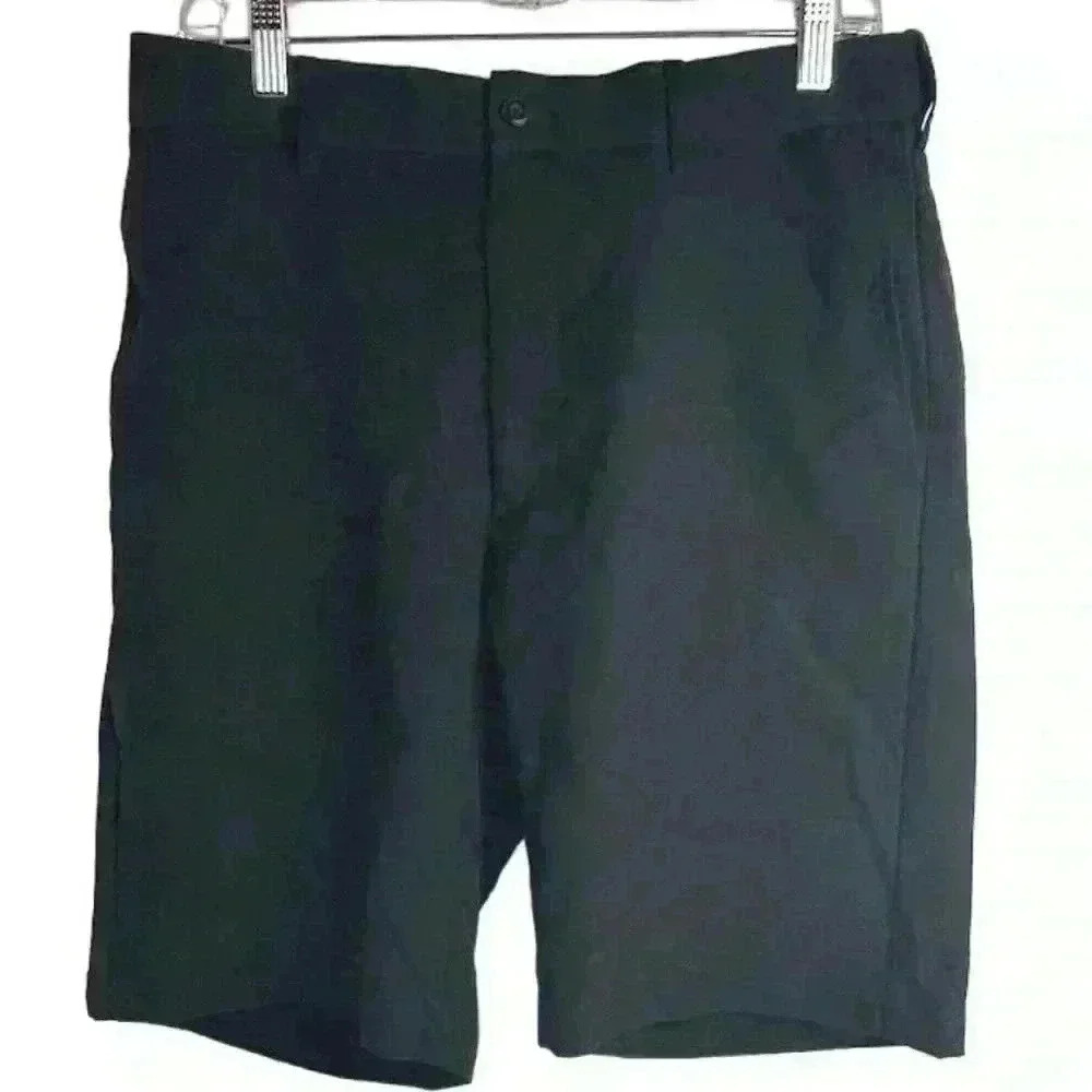 PGA TOUR Men's Black Chino Golf Shorts Size 32 Casual‎ Solid